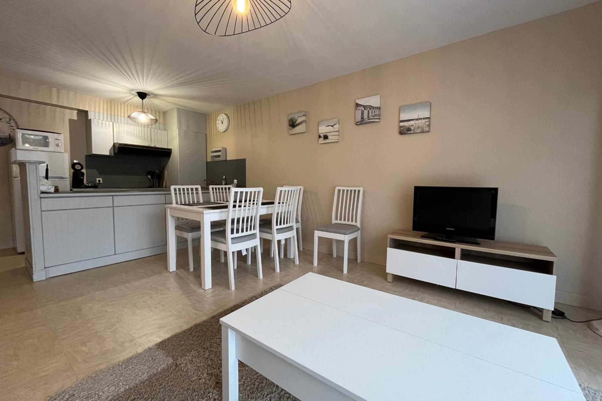 Pleasant Apartment For 6 People With Parking Space Le Touquet Buitenkant foto